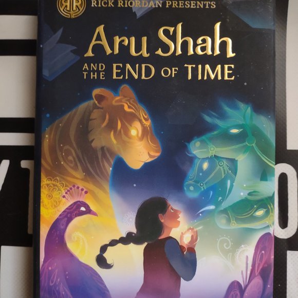 Aru Shah and the End of Time: A Pandava Novel Book 1 by Roshani Chokshi 2018 - Picture 1 of 5